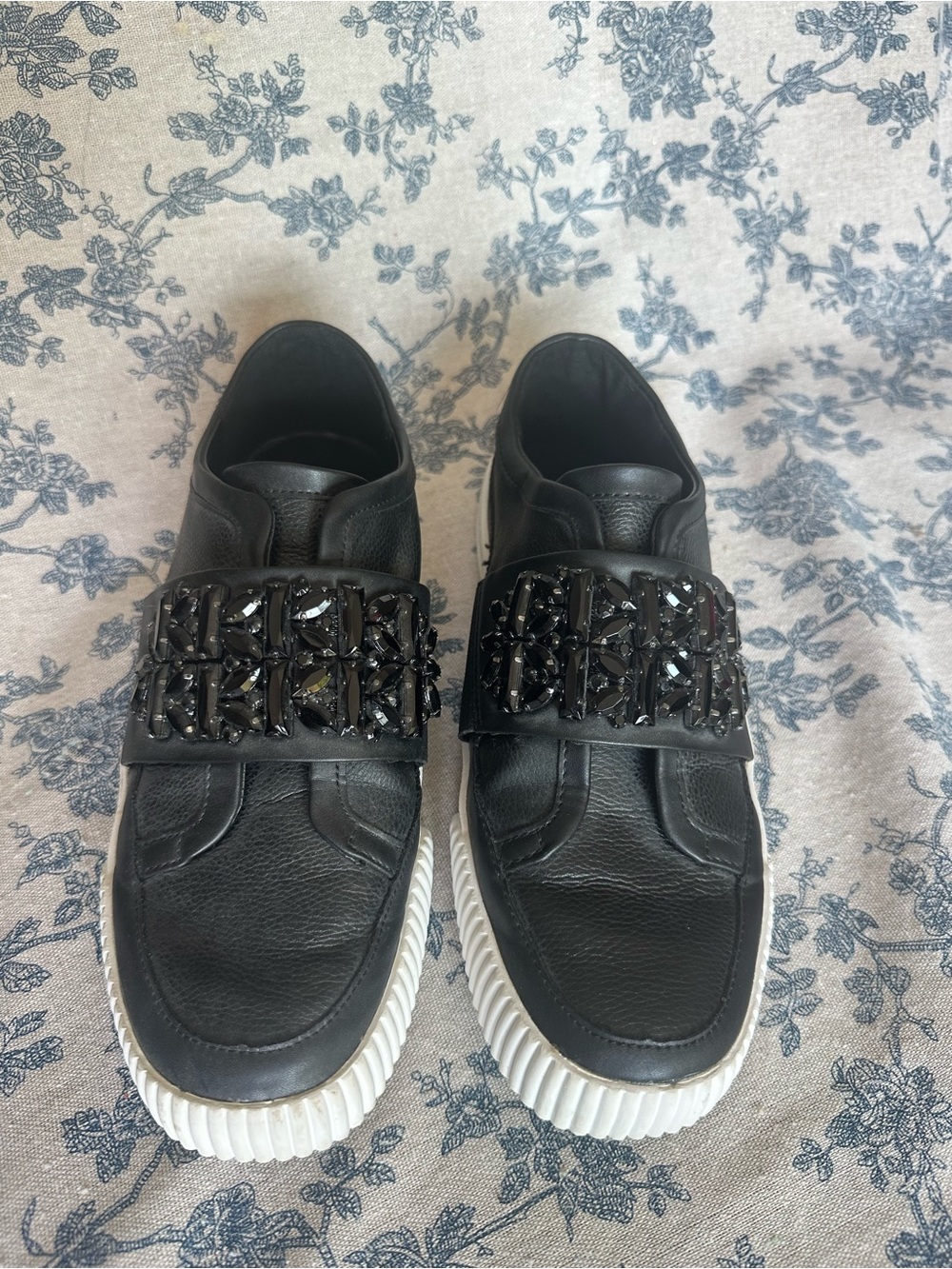 Karl Lagerfeld Leather women’s Slip-On Sneakers with Decorative Strap